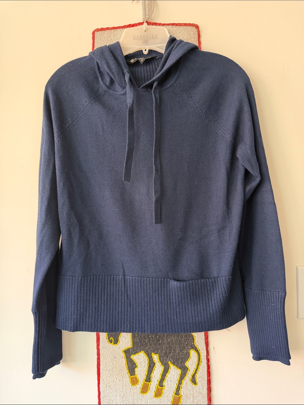 “ATHLETA” Verona Hoodie Sweater in navy blue